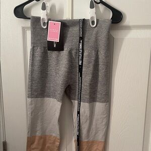 PrettyLittleThing Leggings in Gray, Cream, and Tan